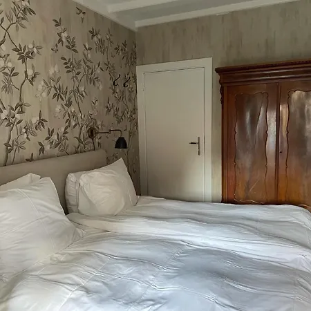 Kg 320 Amsterdam